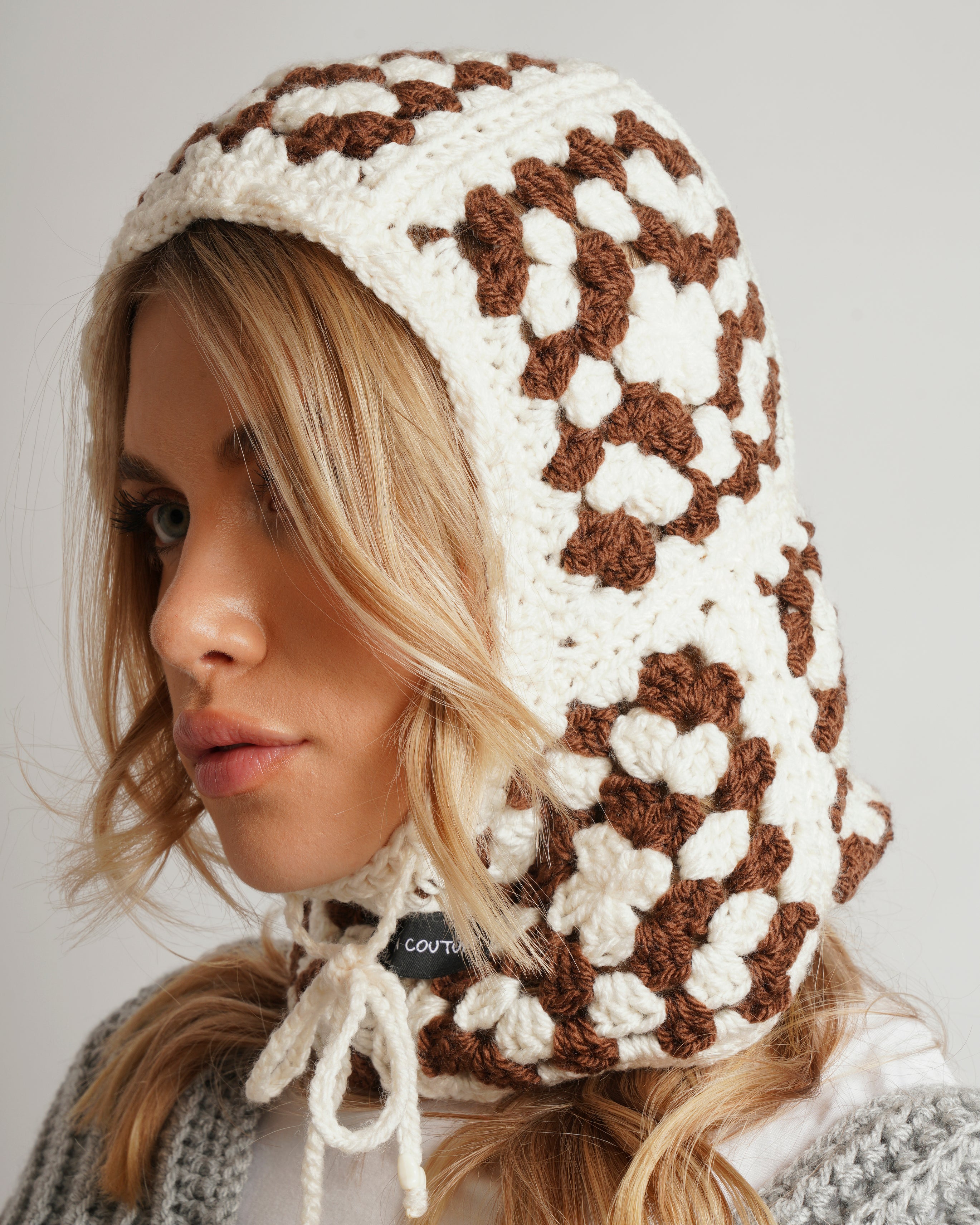 Balaclava white