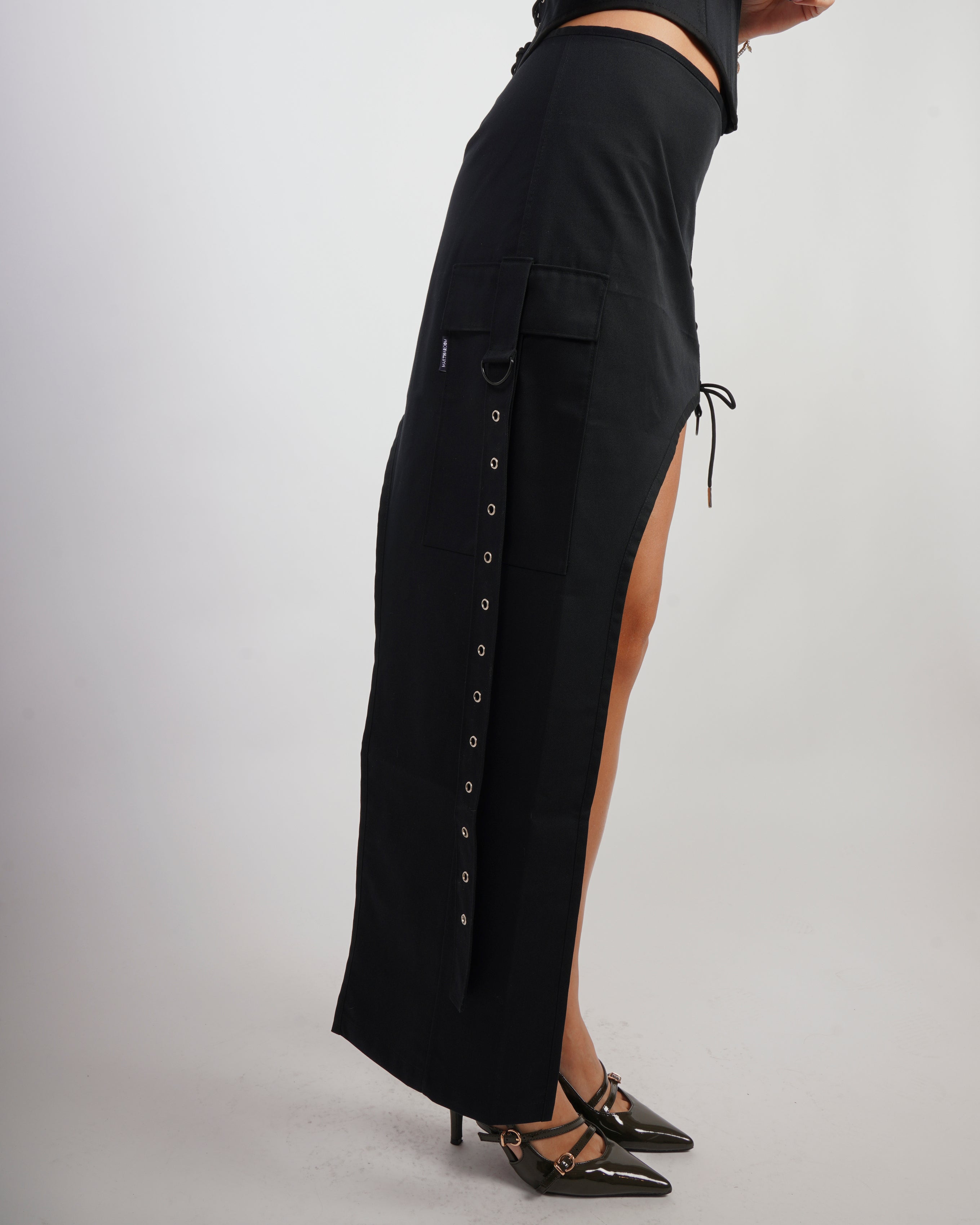 Kubra Cargo Skirt Black