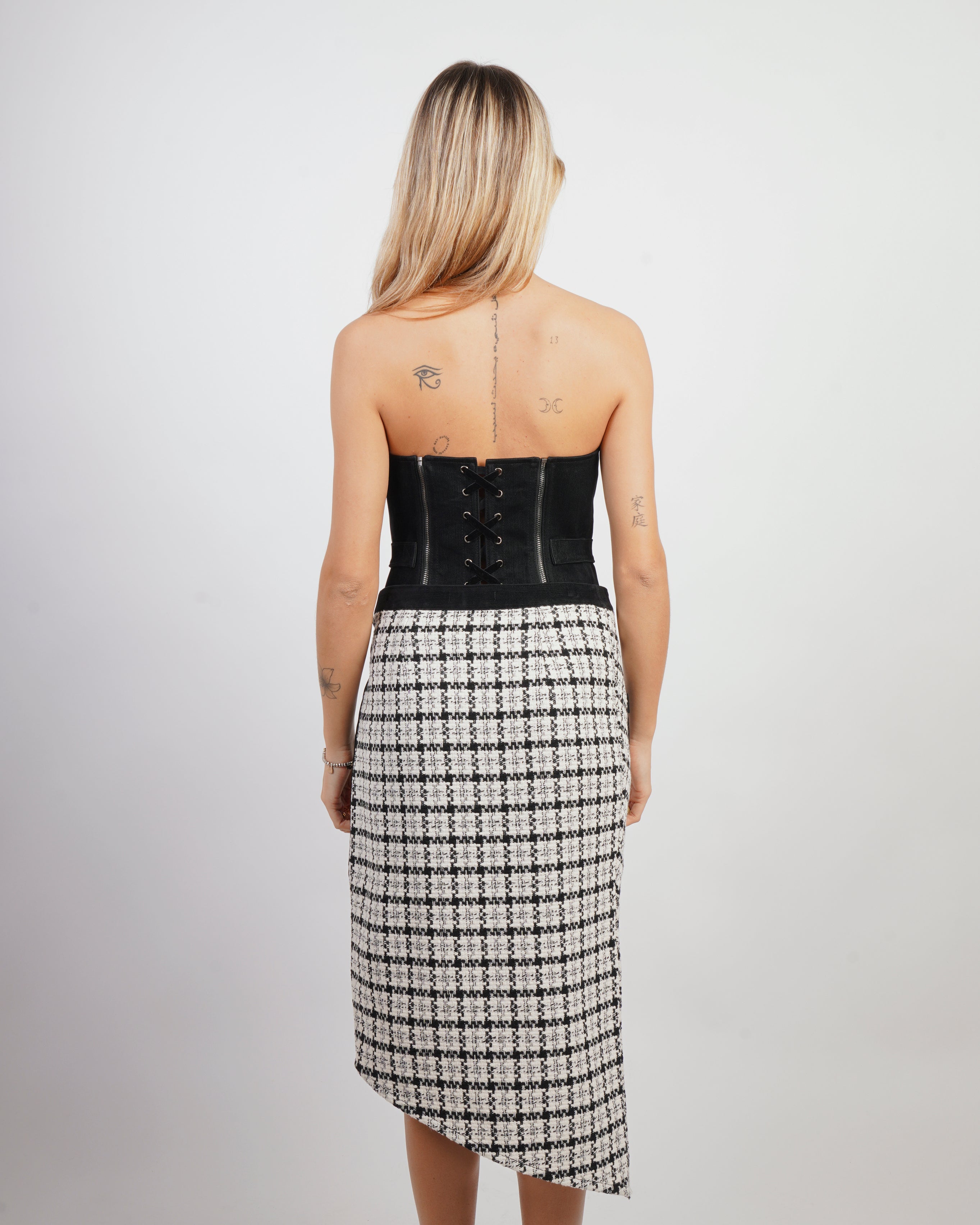 Zahara Asymmetric Skirt